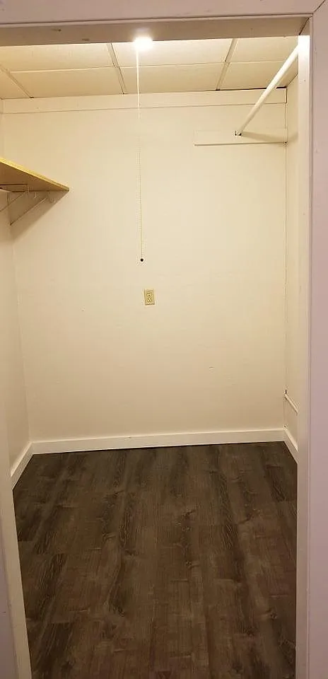 2 bed, 700 sqft, $950 — Photo 3