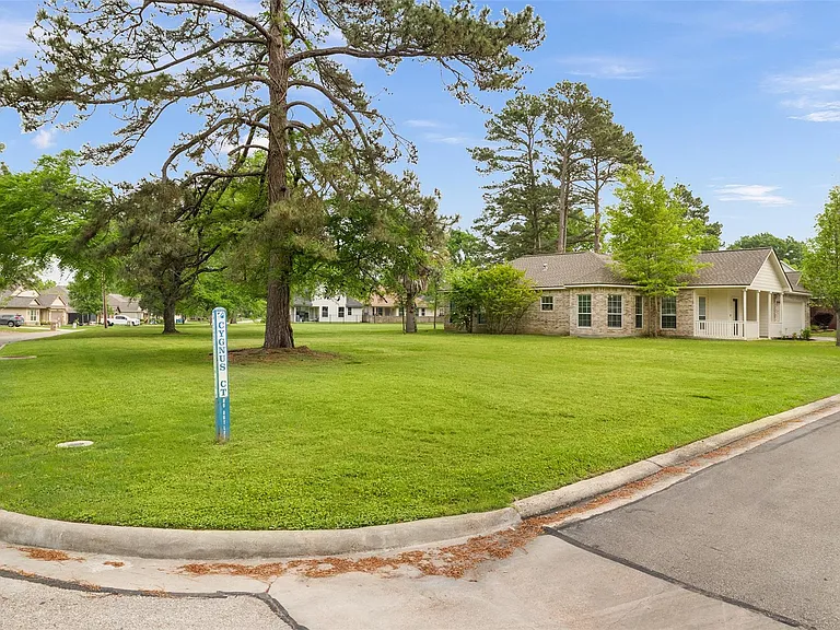 14874 Cygnus Ct — Photo 3