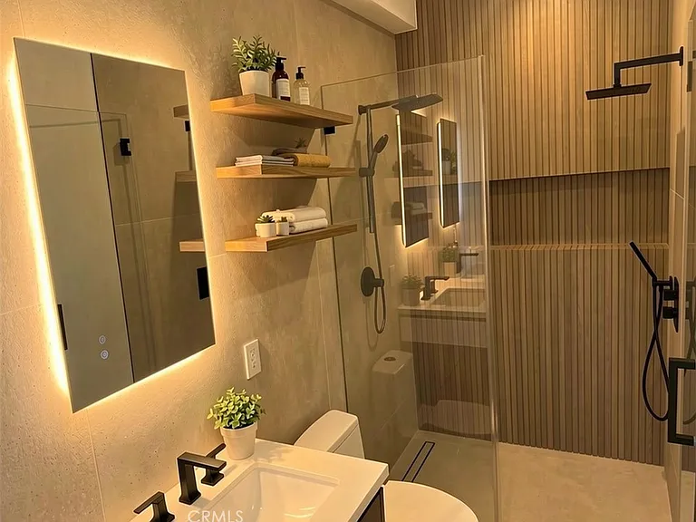 4332 Alcove Ave — Photo 12