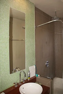 Sold by Aclawrence | media 20