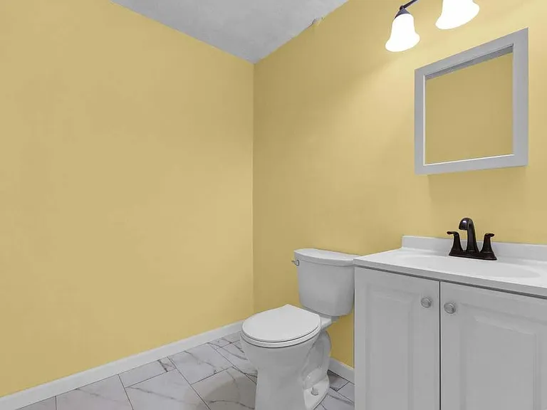 1034 W Kemper Rd — Photo 10