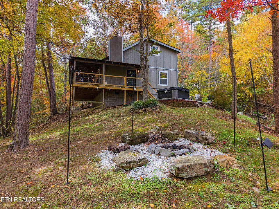 1st image of 2029 Lones Branch Ln