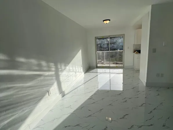 7505 SW 82nd St, Miami, FL