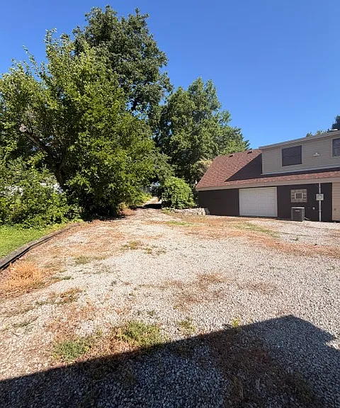 600 Tanya Dr — Photo 50