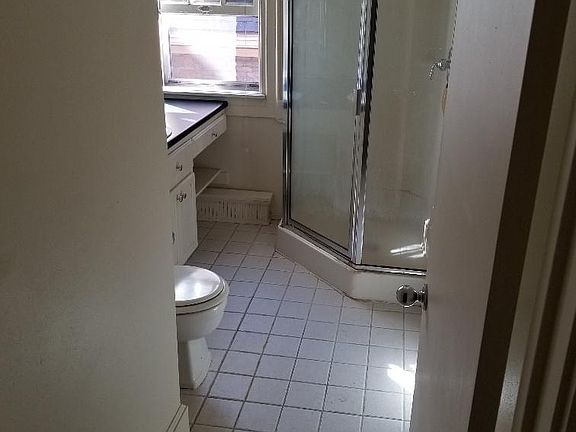 5th image of 1429 N Prospect Ave Floor 3