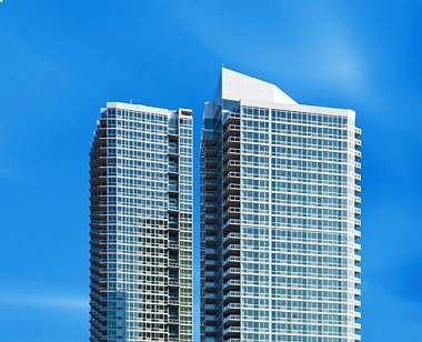 2nd image of 505 W 37th St APT 32E