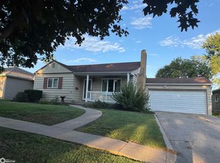 1306 Nodaway St, Corning, IA 50841