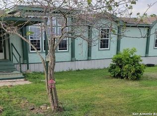 1036 Leissner School Rd, Seguin, TX 78155