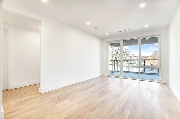 Rented by Compass | media 14