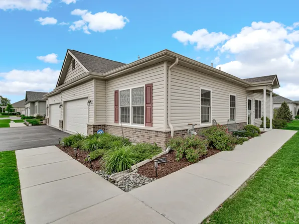 925 Baltimore St, McHenry, IL 60050