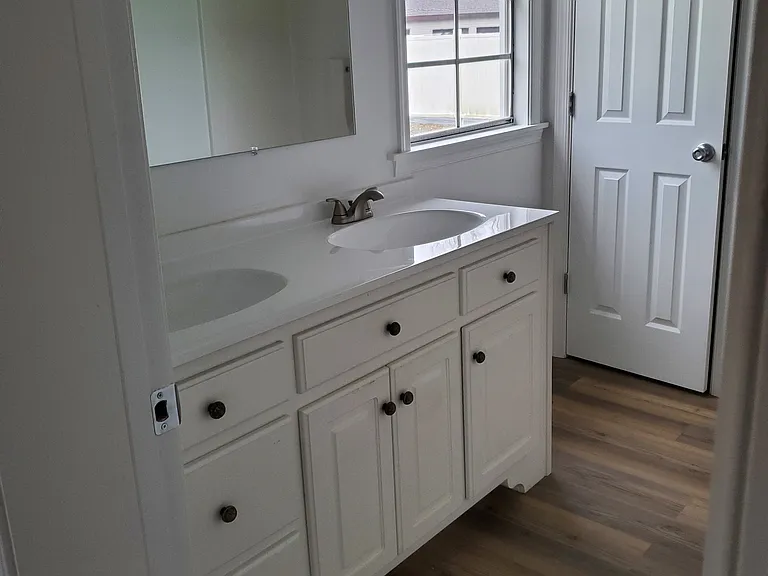 18457 New Kent Hwy — Photo 9