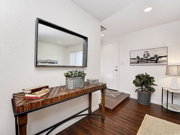 5th image of 175 E 21st St APT A3