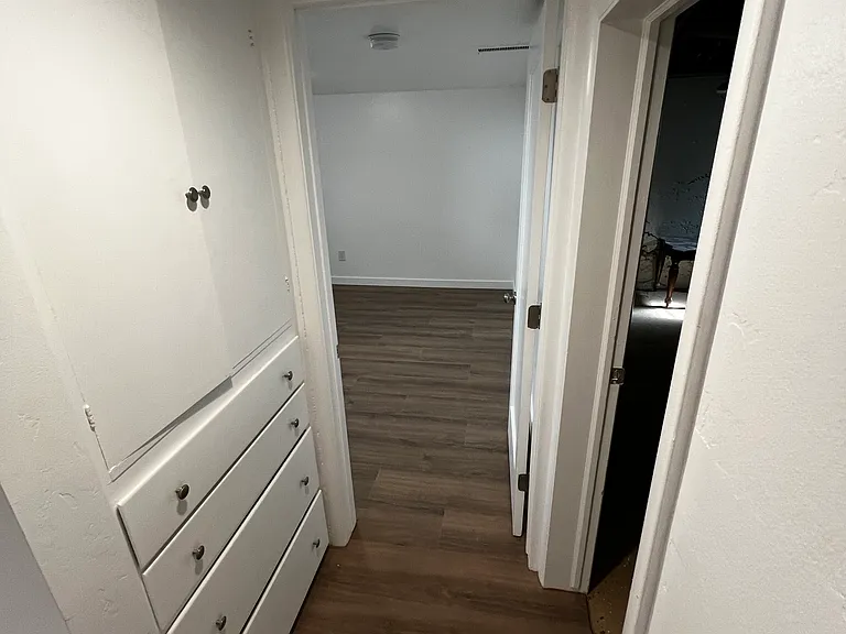 127 E 500 S — Photo 9