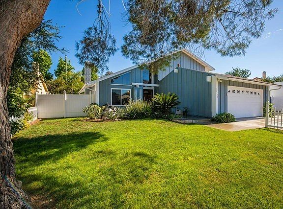 30426 Rainbow View-3