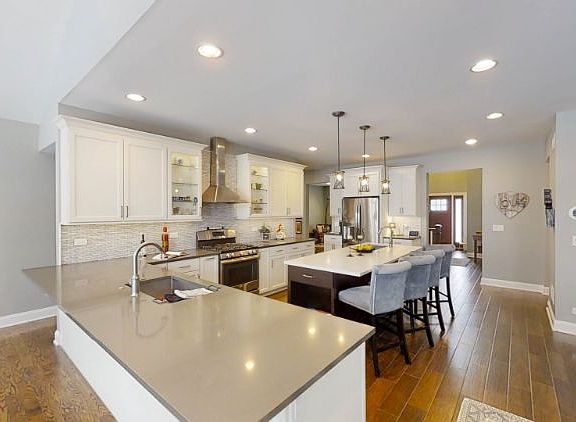 5th image of this home