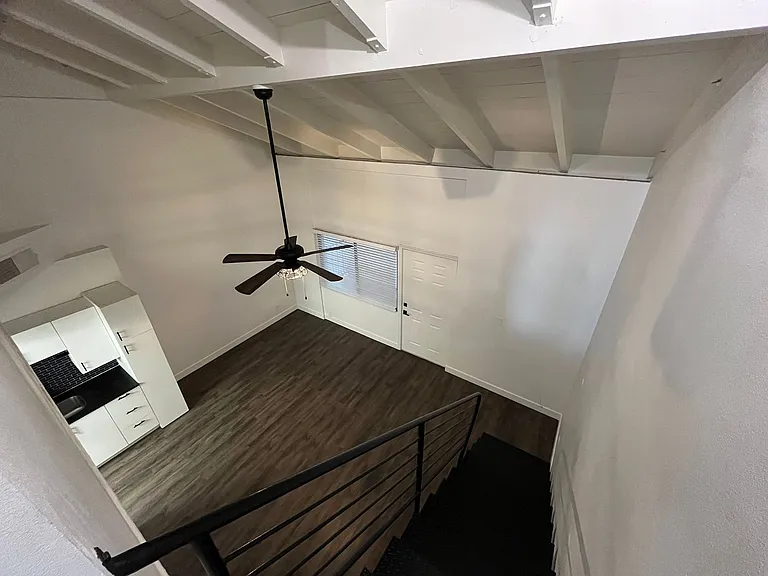 Lofts on 3rd — Photo 28