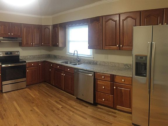 Eat-in kitchen; all new appliances