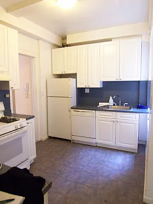 Rented by Citi Habitats | media 16