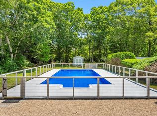 64 Old Depot Rd, East Quogue, NY 11959
