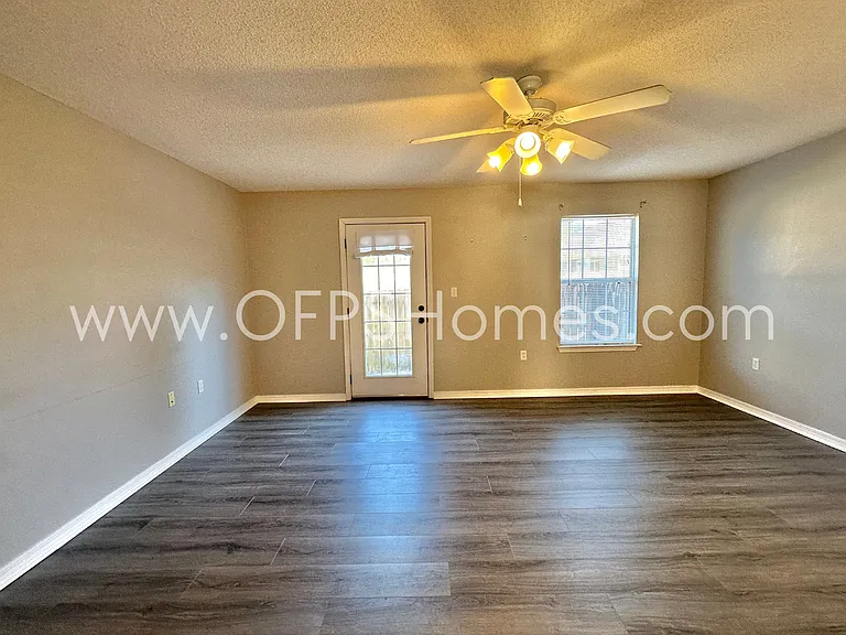959 Scenic Oak Ln — Photo 7