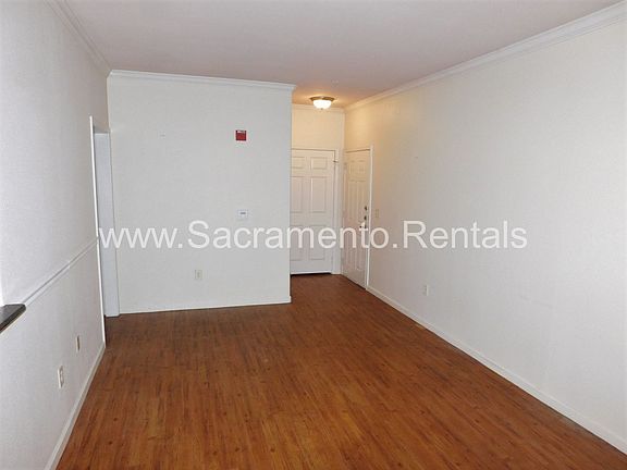 2nd image of 8434 Walerga Rd APT 912