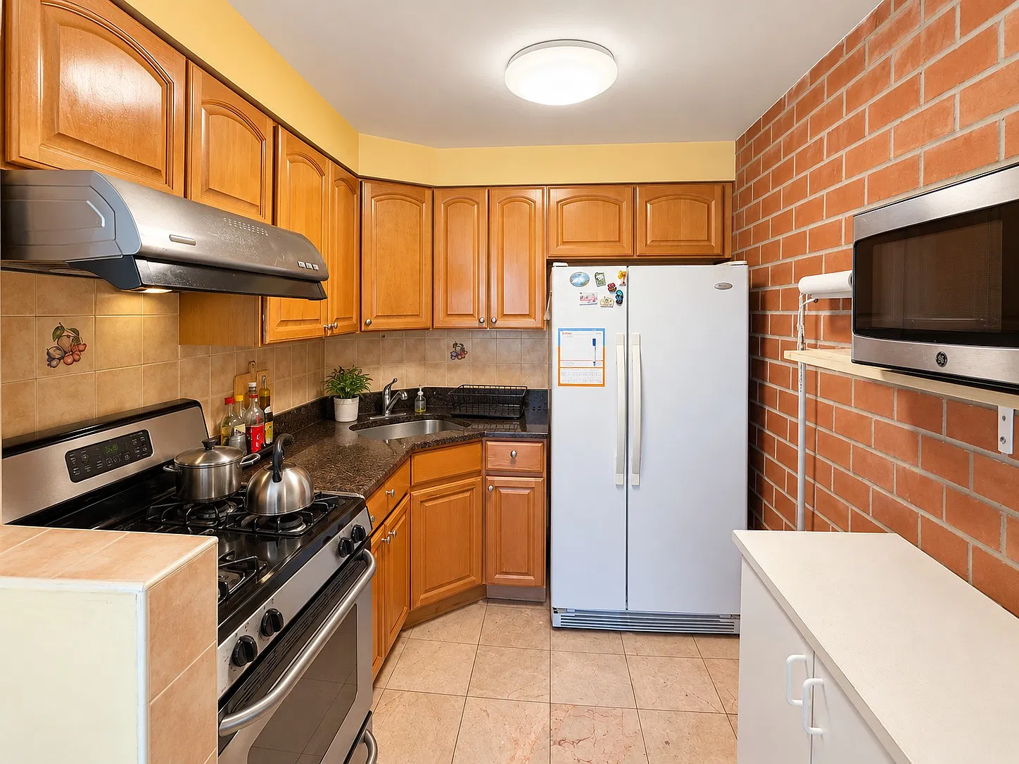 2 bed, 910 sqft, $2,900 — Photo 4