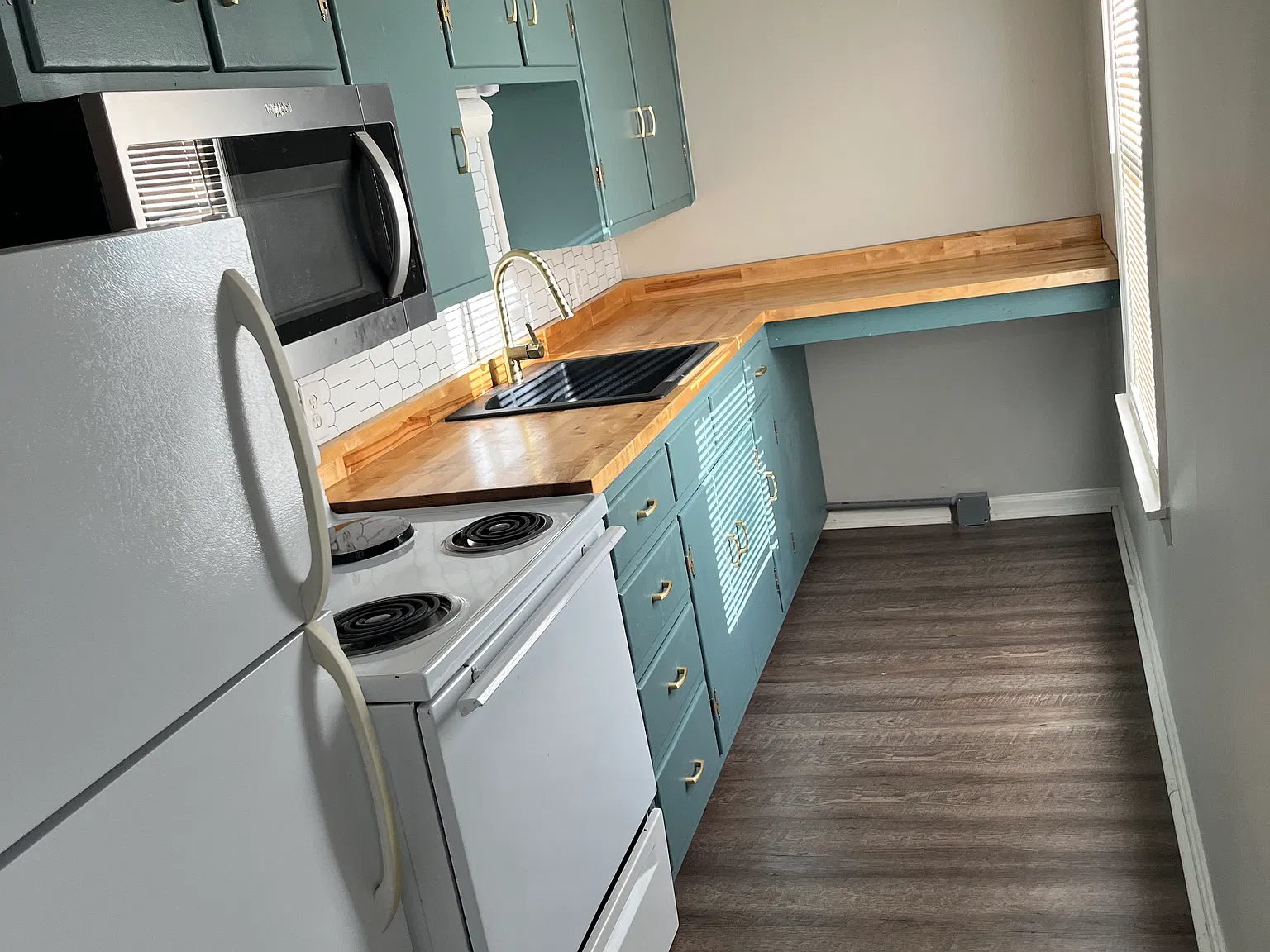 1 bed, 350 sqft, $750 — Photo 1