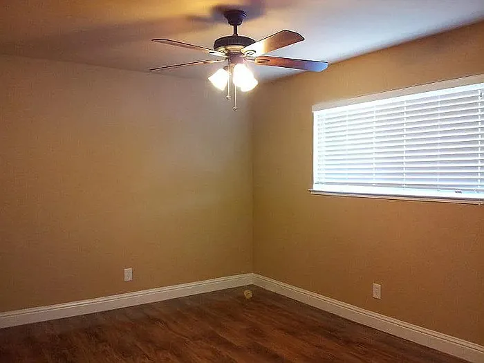 11543 Quartz Dr #4 — Photo 20