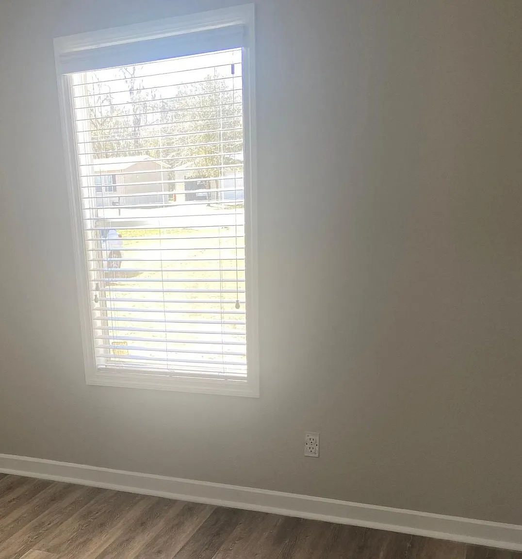2 bed, 960 sqft, $1,400 — Photo 3