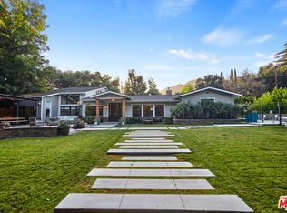 2319 Blanchard Dr, Glendale, CA 91208