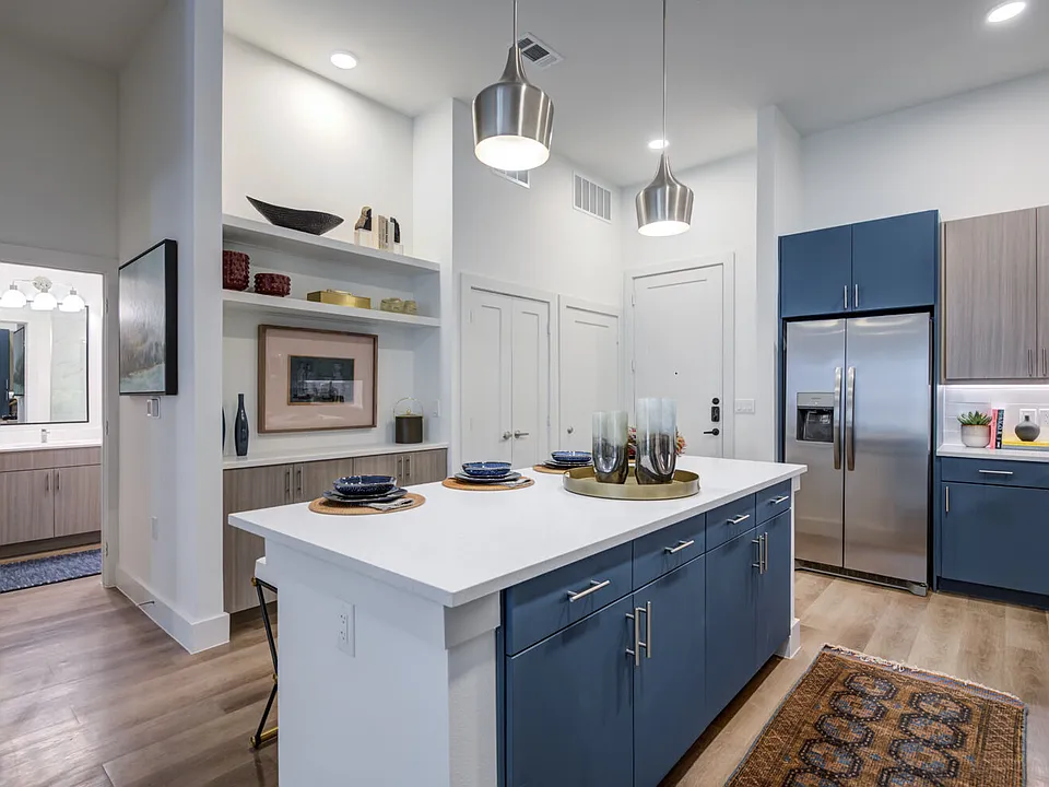 The Flynn at Live Oak apartments community photo