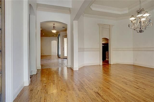 1st image of 222 Versailles Ln