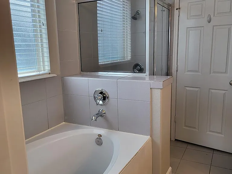 18711 Majestic Vista Ln — Photo 13