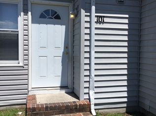 3719 Turnpike Rd APT 101, Portsmouth, VA 23701