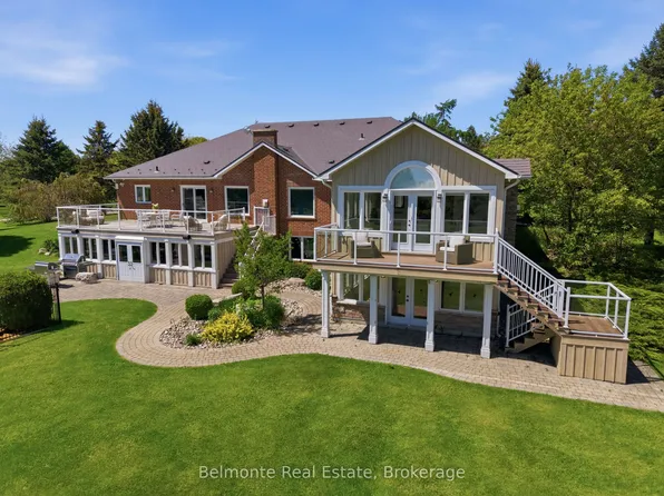 1045 Brawley Rd W, Whitby, ON L0B 1A0