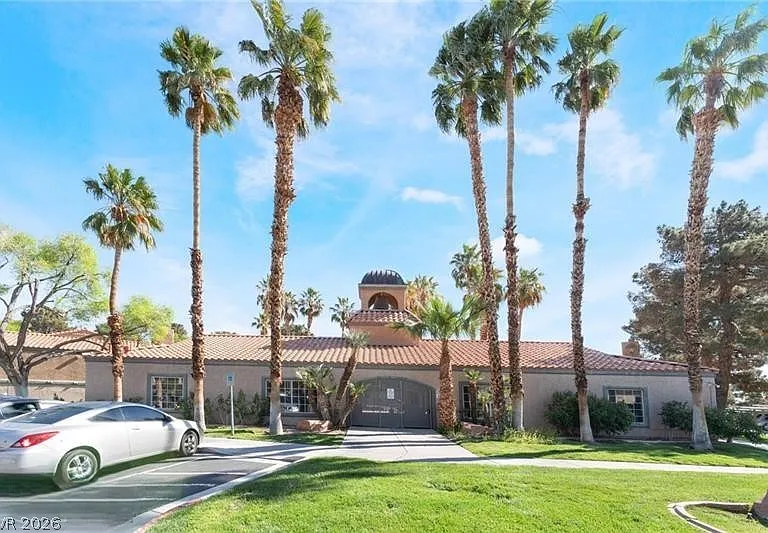 221 Mission Catalina Ln #102 — Photo 22