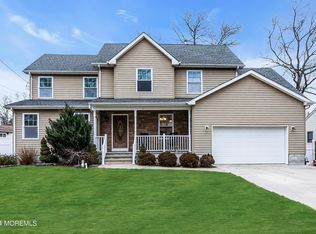 1909 7th Ave, Toms River, NJ 08757