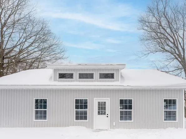 180 S Snyder St, Marcellus, MI 49067