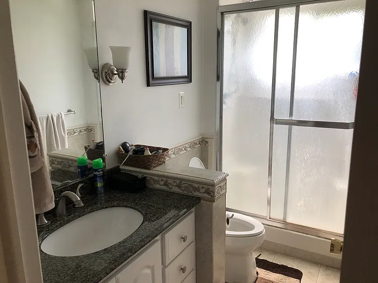 121 Scottsdale Dr — Photo 13