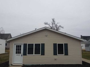 413 13th Ave, Fulton, IL 61252