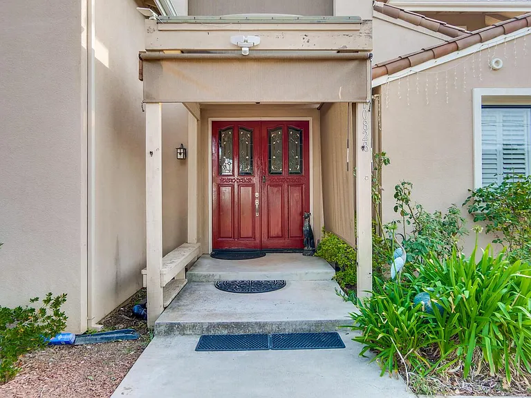 10828 Bubb Rd — Photo 6