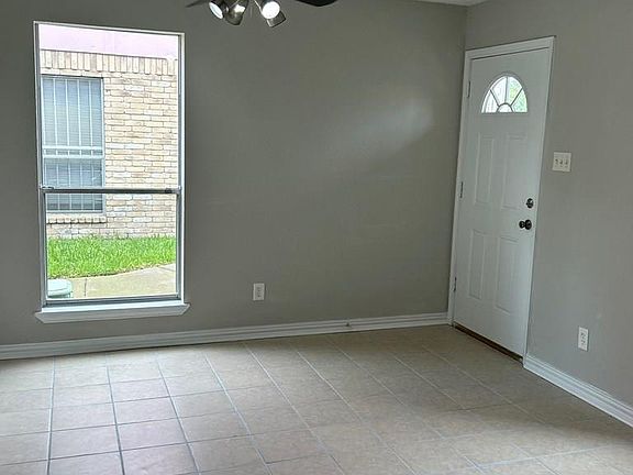 2nd image of 6702 Everhart Rd APT Q101