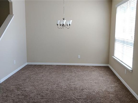 5th image of 5636 Meadow Vw