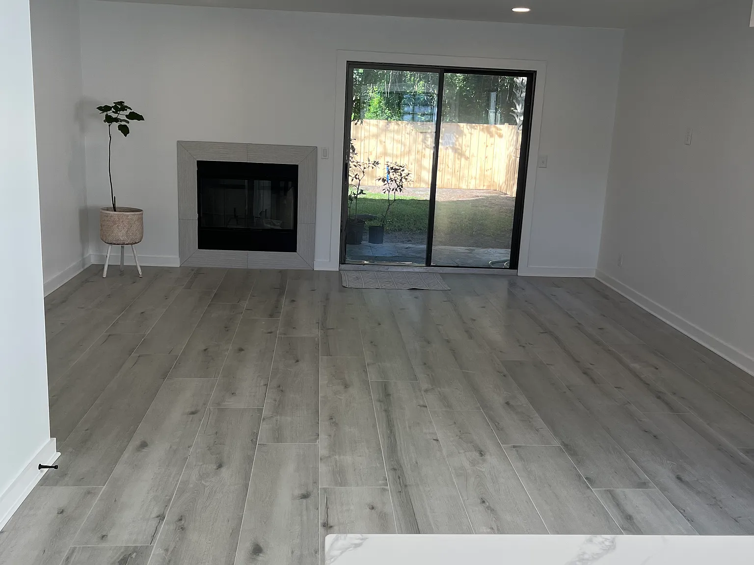 2 bed, 1.5 bath, 1100 sqft, $2,495 — Photo 4