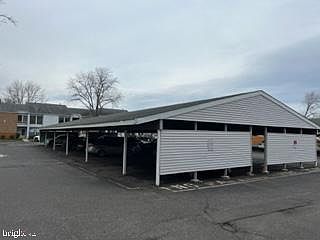 2nd image of 6 N Dennison Dr