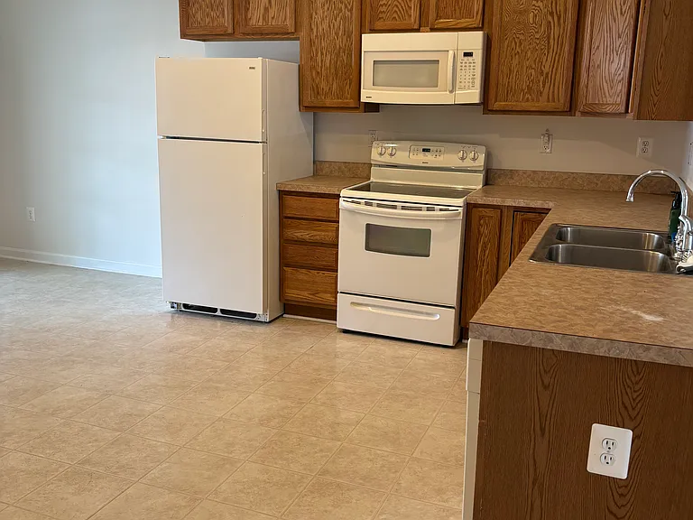 107 Heartwood Dr — Photo 15