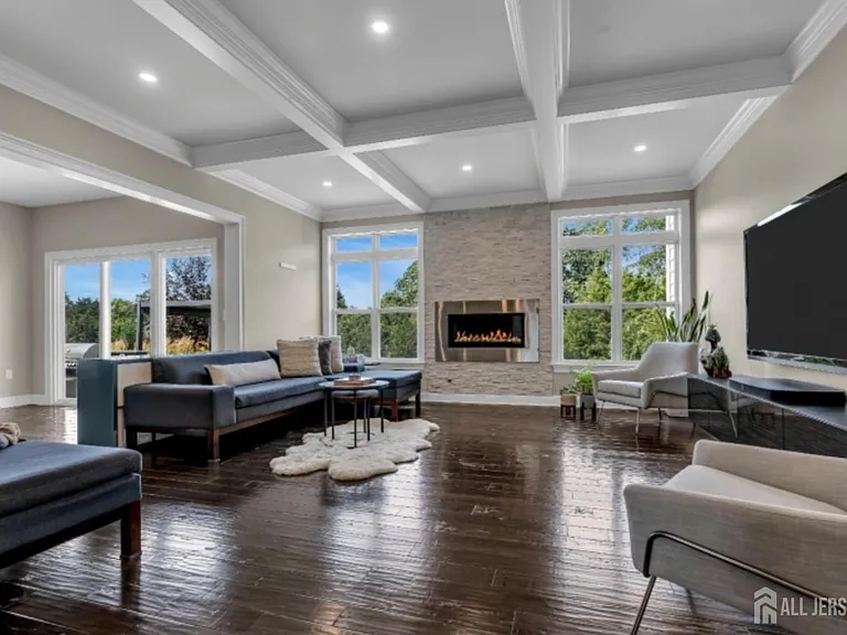 9 Jamieson Way — Photo 12