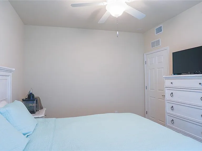 5558 Palmer Cir #106 — Photo 26