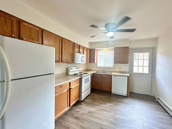 3rd image of 4338 N Chestnut St #1