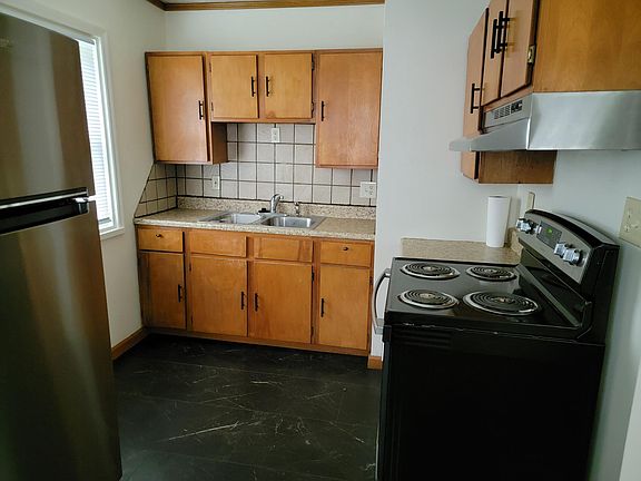 5th image of 1238 Carolyn Ave